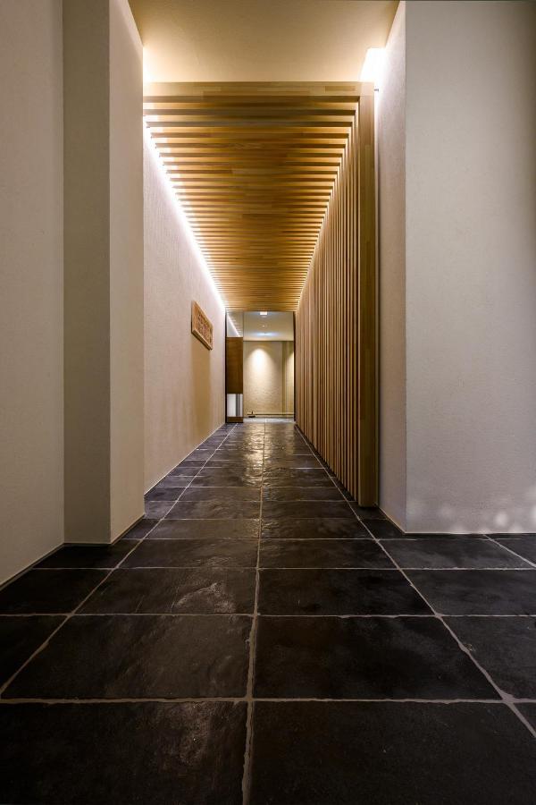 Wood Takayama Hotel 4*